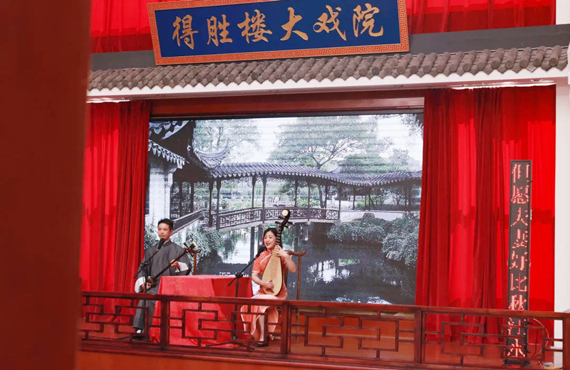 啤酒城、北茶商街“雙節(jié)”活動(dòng)活躍節(jié)日經(jīng)濟(jì)(圖5)